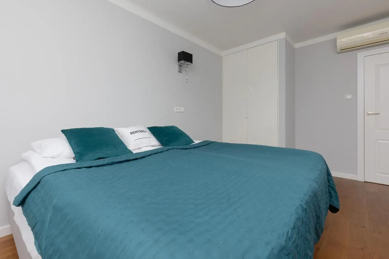 City Center Aparthotel Chmielna By Noclegi Renters Варшава 0*,  Польша