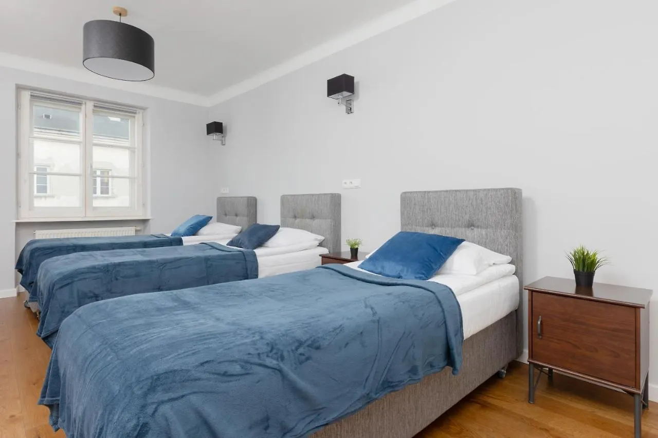 City Center Aparthotel Chmielna By Noclegi Renters Варшава