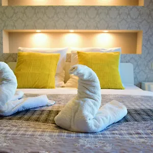 Apartamenty Homely Place Serce Poznania - Stary Rynek - Parking , Познань Польша