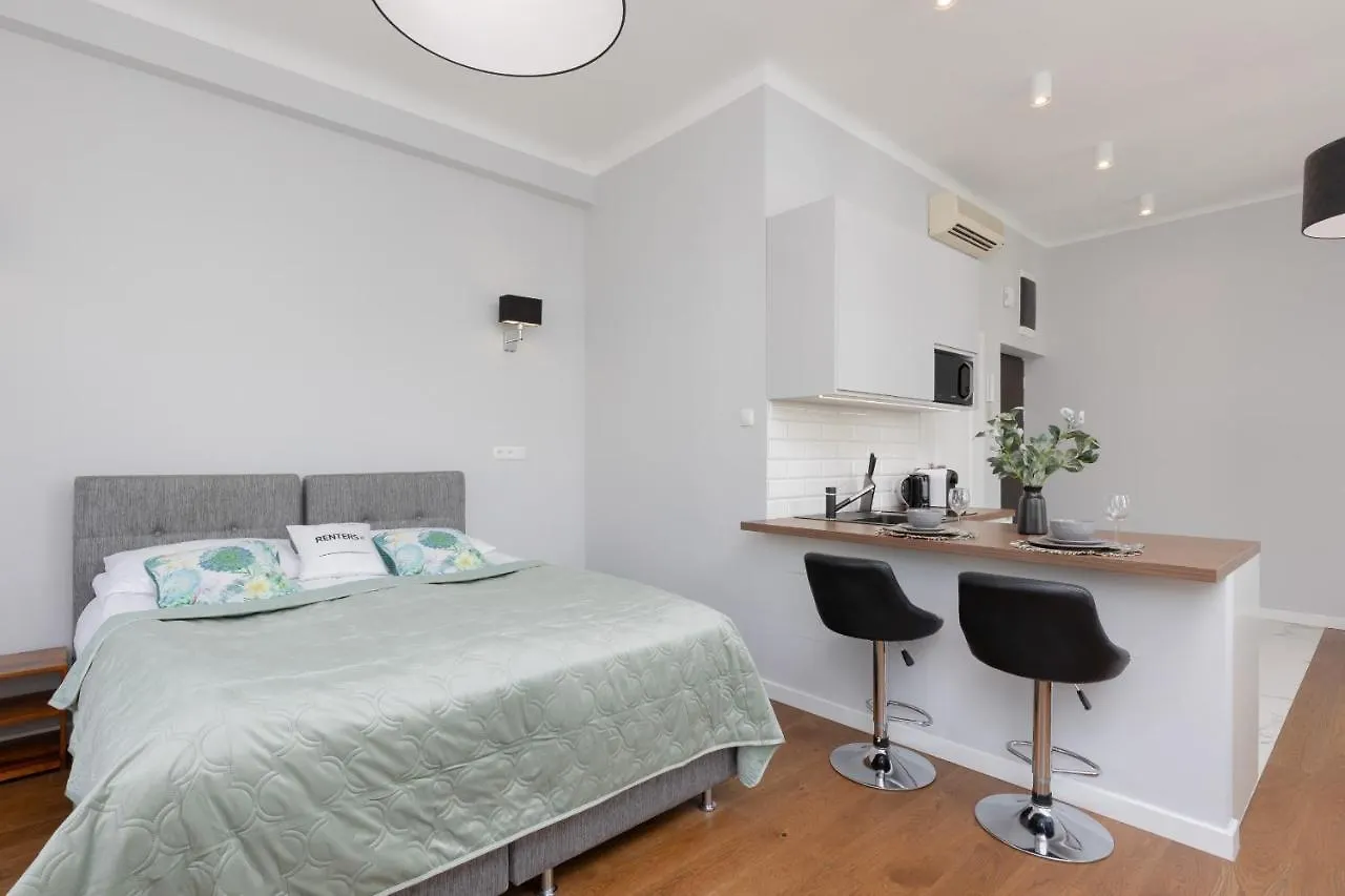 City Center Aparthotel Chmielna By Noclegi Renters 华沙