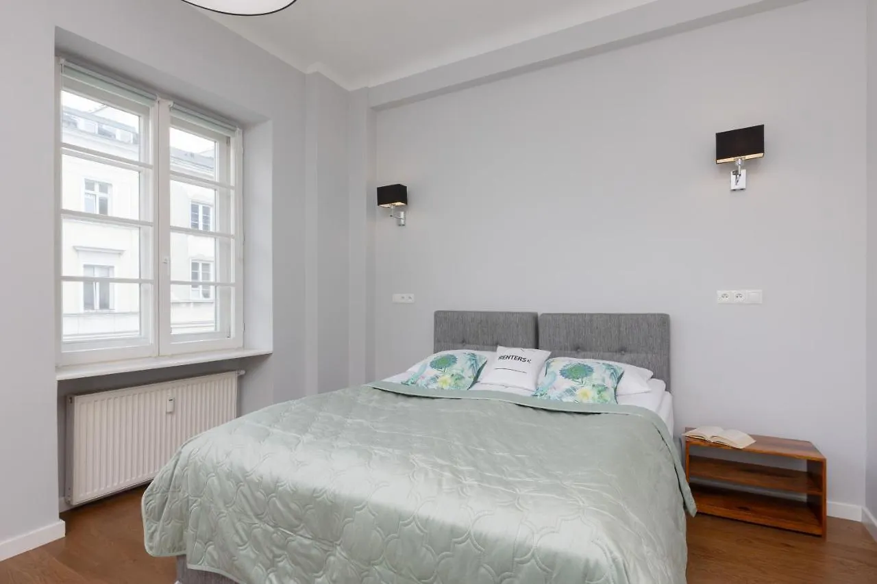 City Center Aparthotel Chmielna By Noclegi Renters Warszawa