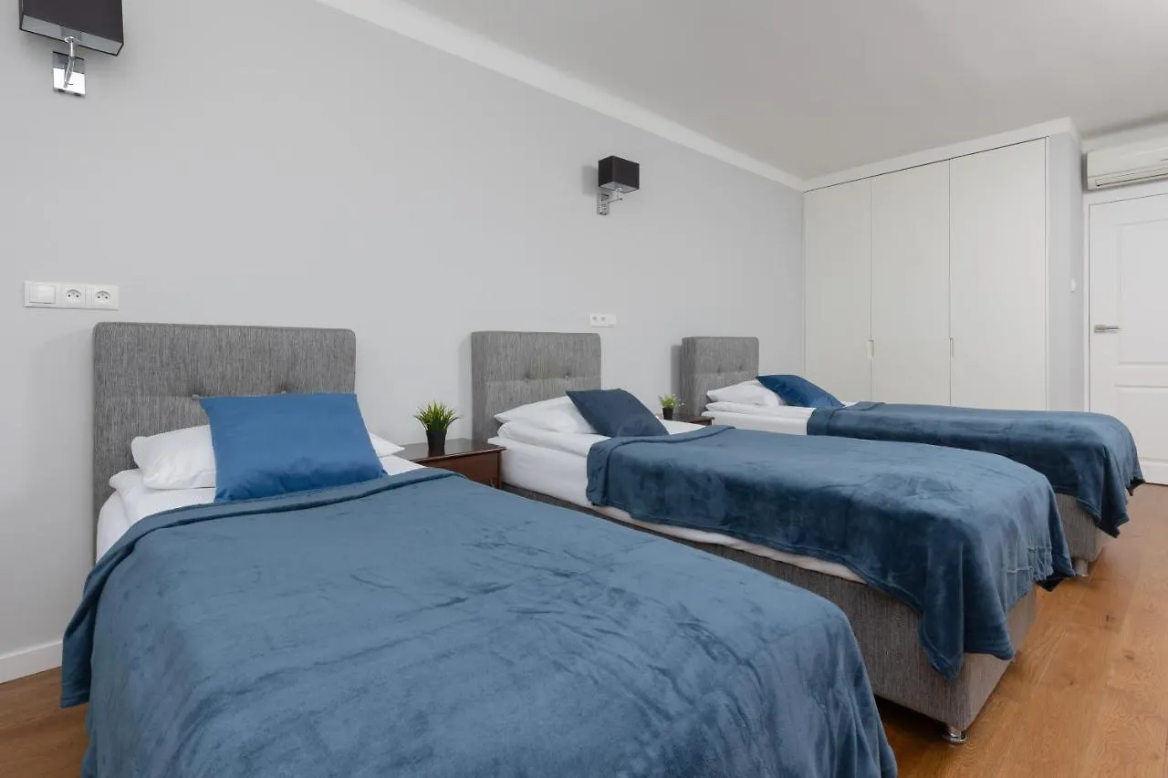 City Center Aparthotel Chmielna By Noclegi Renters Warszawa Polska