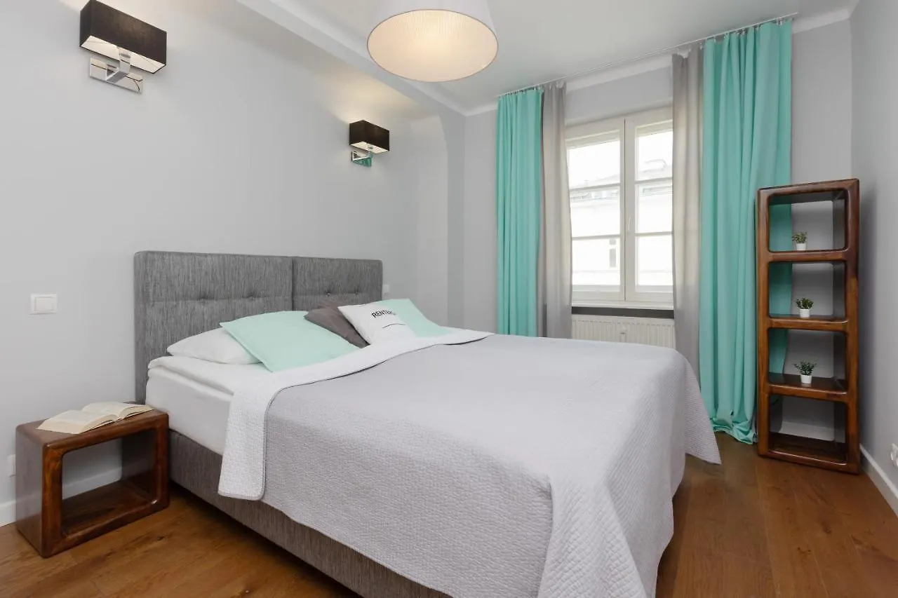 City Center Aparthotel Chmielna By Noclegi Renters Warszawa