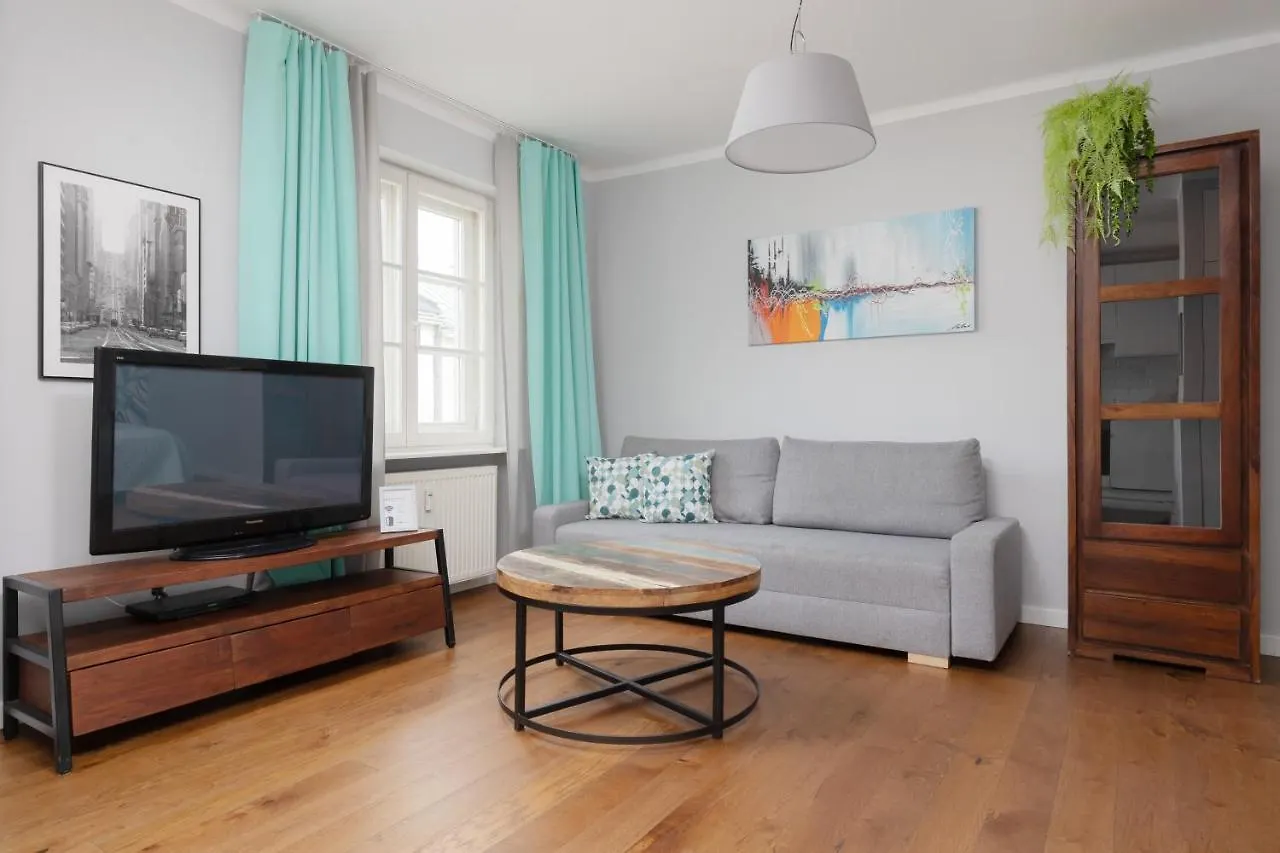 City Center Aparthotel Chmielna By Noclegi Renters Warszawa