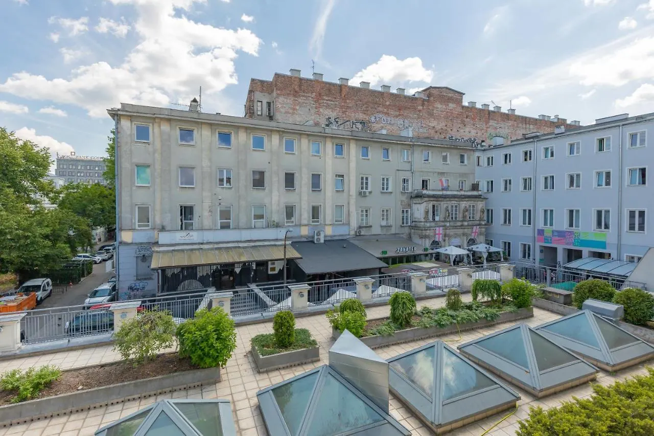 City Center Aparthotel Chmielna By Noclegi Renters Warszawa