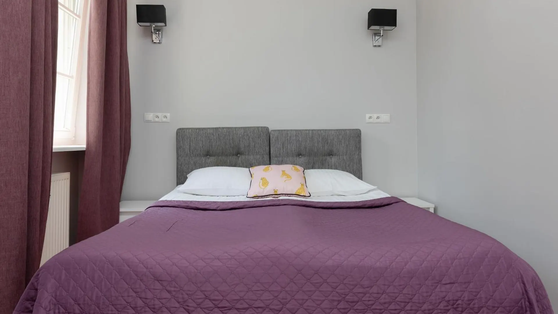 City Center Aparthotel Chmielna By Noclegi Renters Warszawa