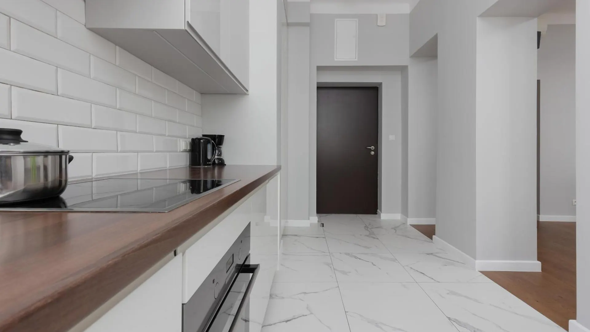 City Center Aparthotel Chmielna By Noclegi Renters 华沙 波兰